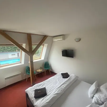 Guest house Tadeasovy Domky Hajnice